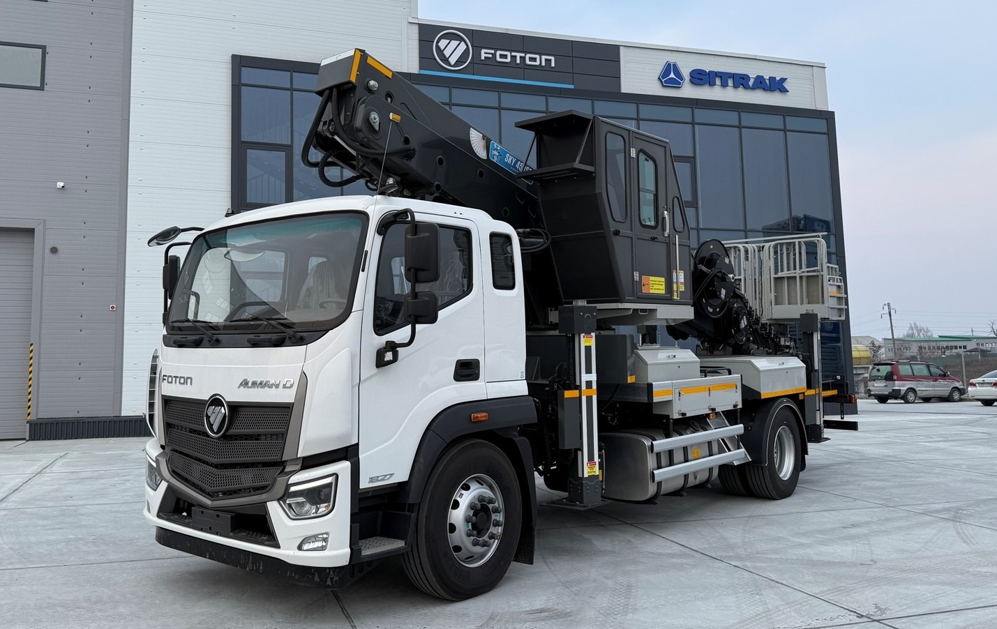 Автогидроподъемник Horyong SKY4504N на шасси Foton M18