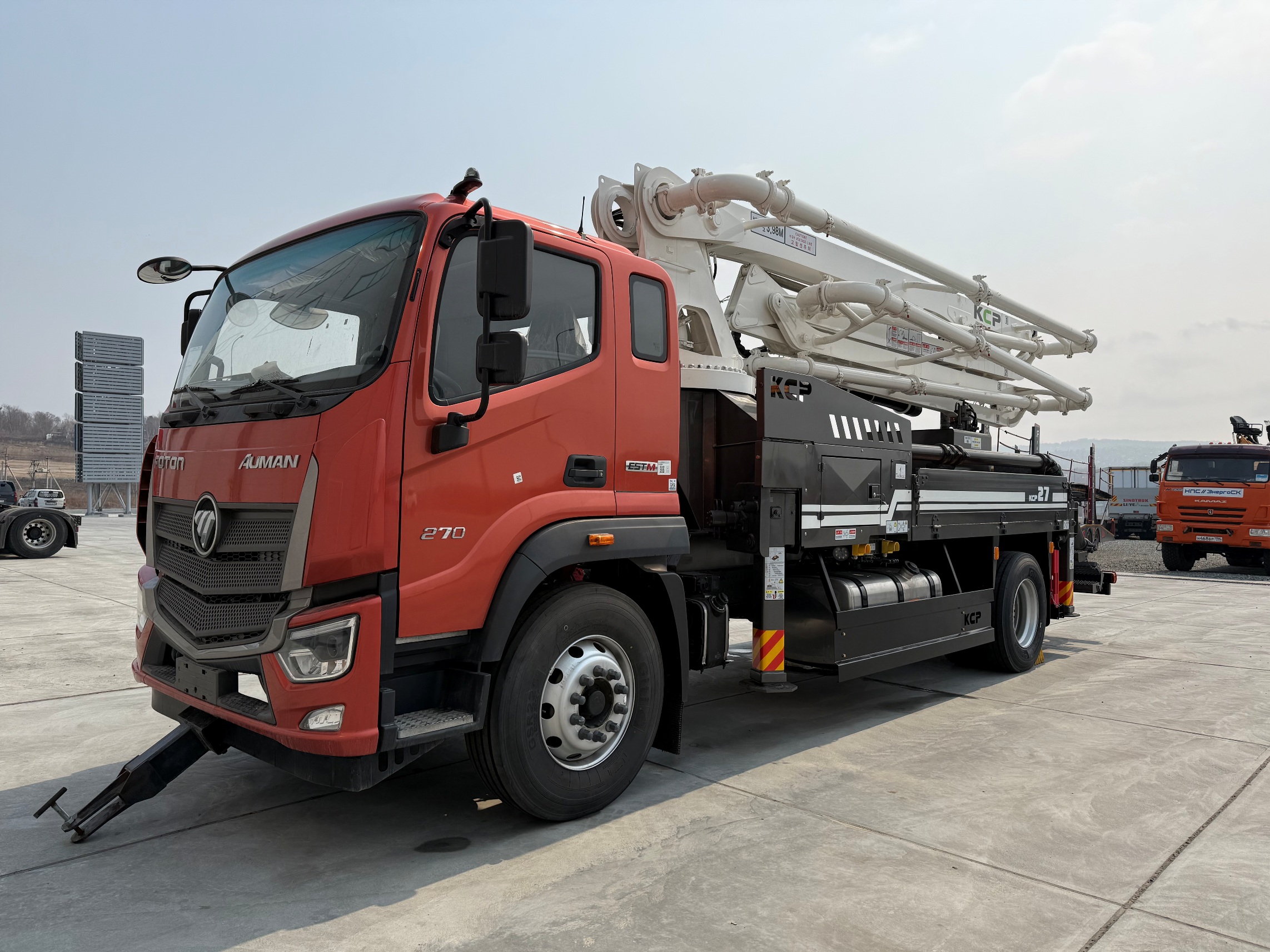 Автобетононасос KCP 27ZX на шасси Foton M18